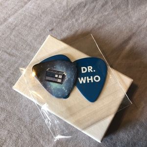 NWOT 3 Dr. Who TARDIS Guitar Picks